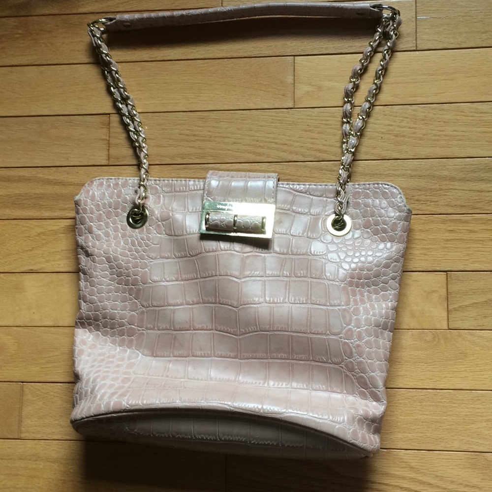IVANKA TRUMP purse tan